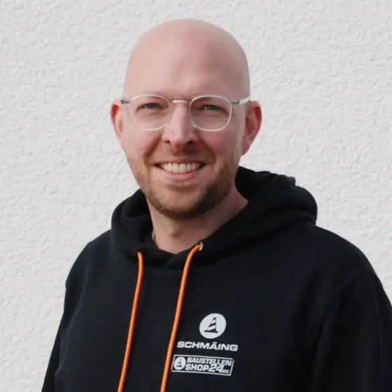 Kim Julian Hirtzbruch – Vertrieb, Disposition und Bauabrechnung bei der Schmäing Verkehrstechnik GmbH